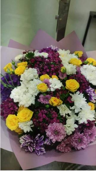 Students arranging flowers
